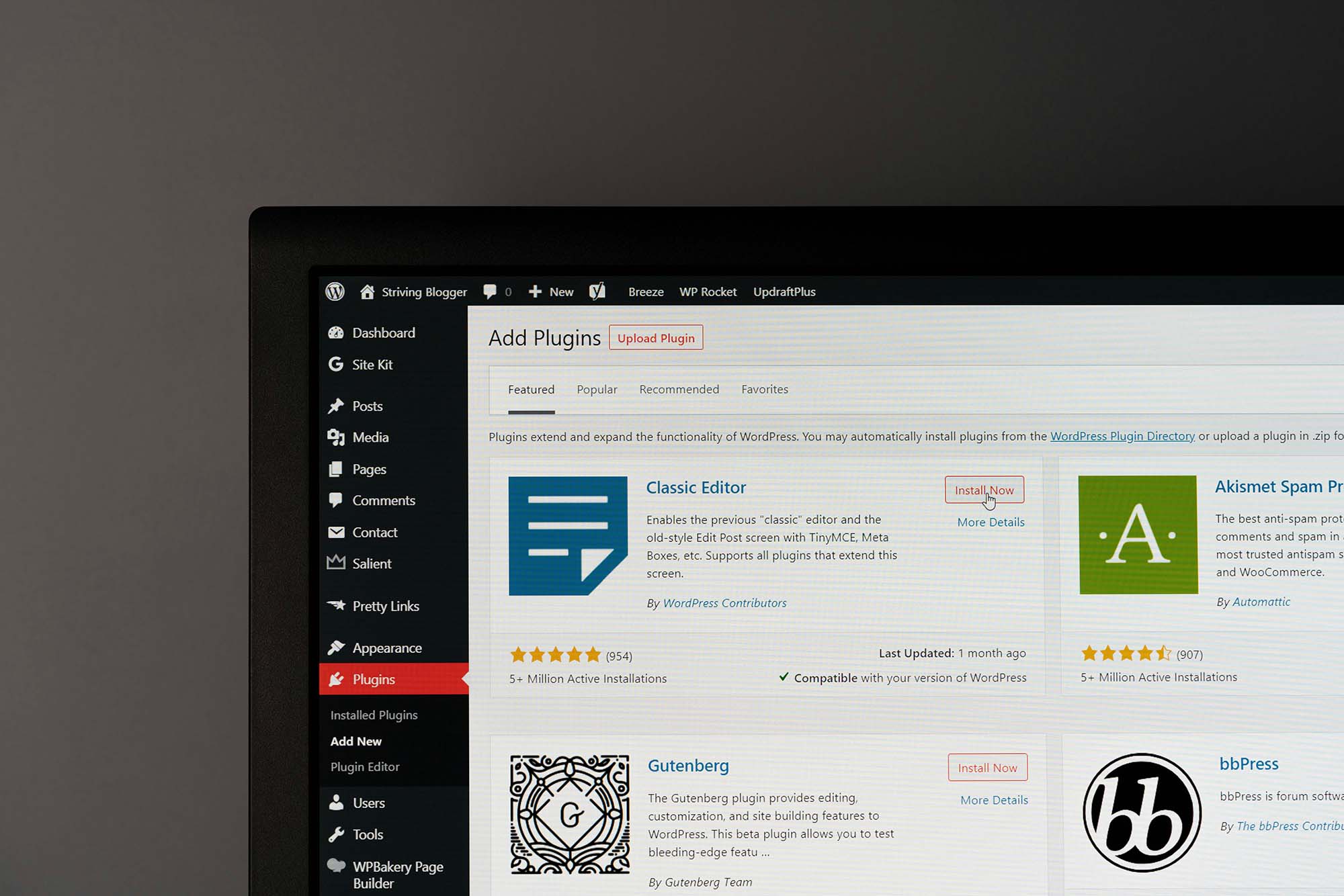 Astro vs WordPress
